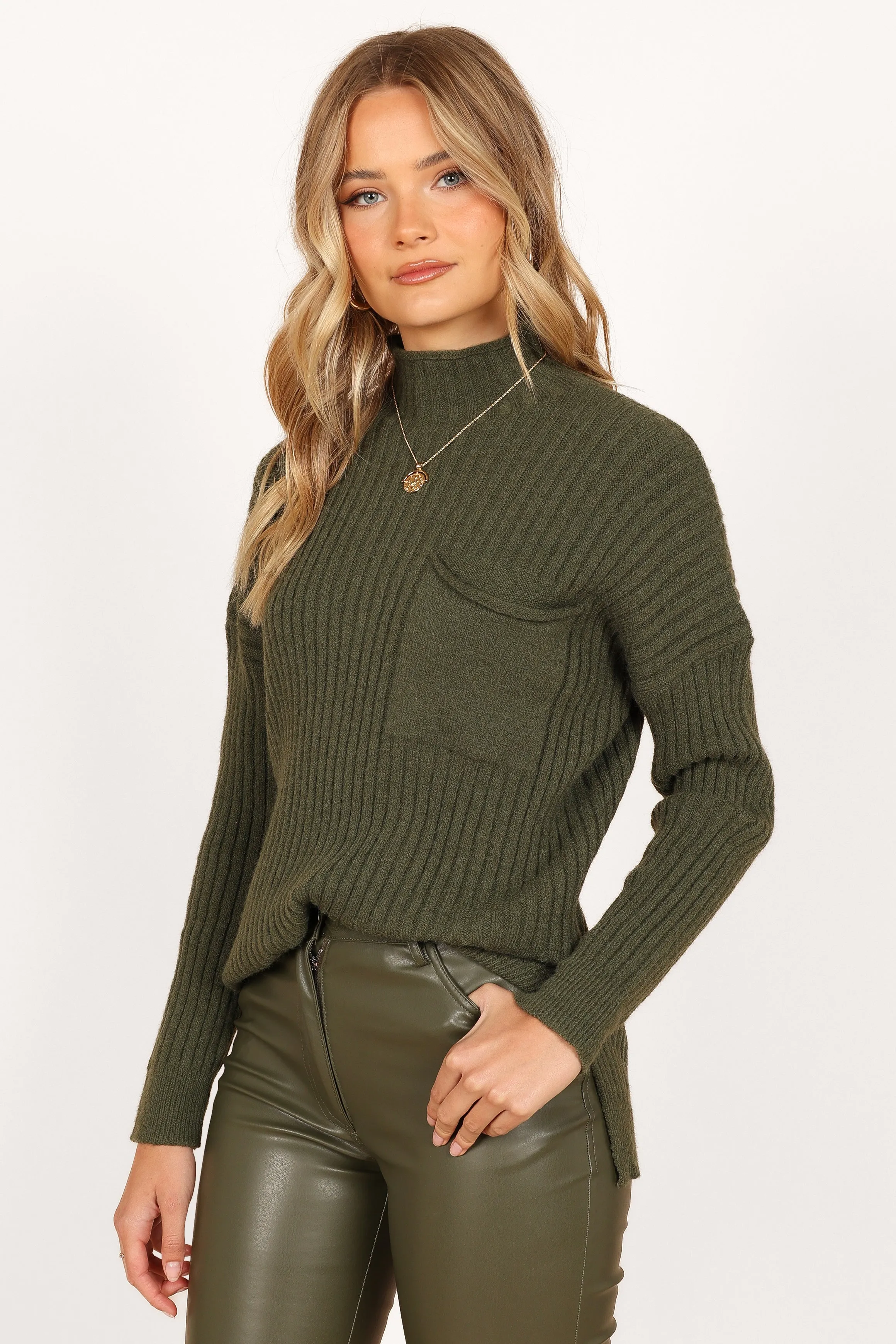 Alyssa Crewneck Oversized Pocket Knit Sweater - Olive