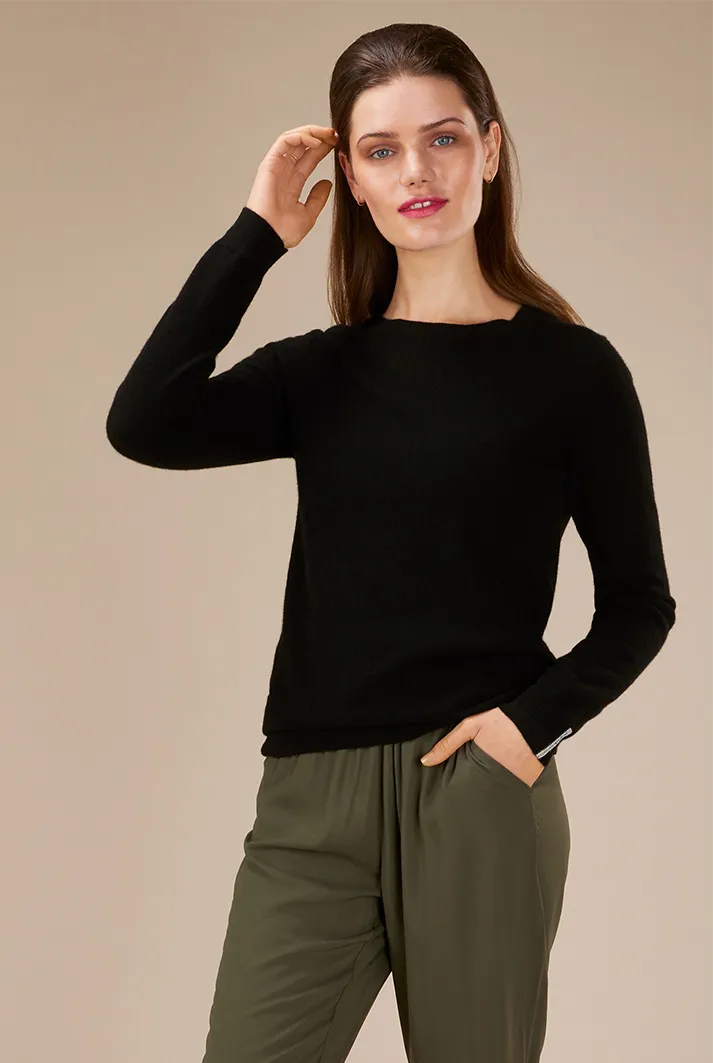 Black Cashmere Crew Neck Sweater