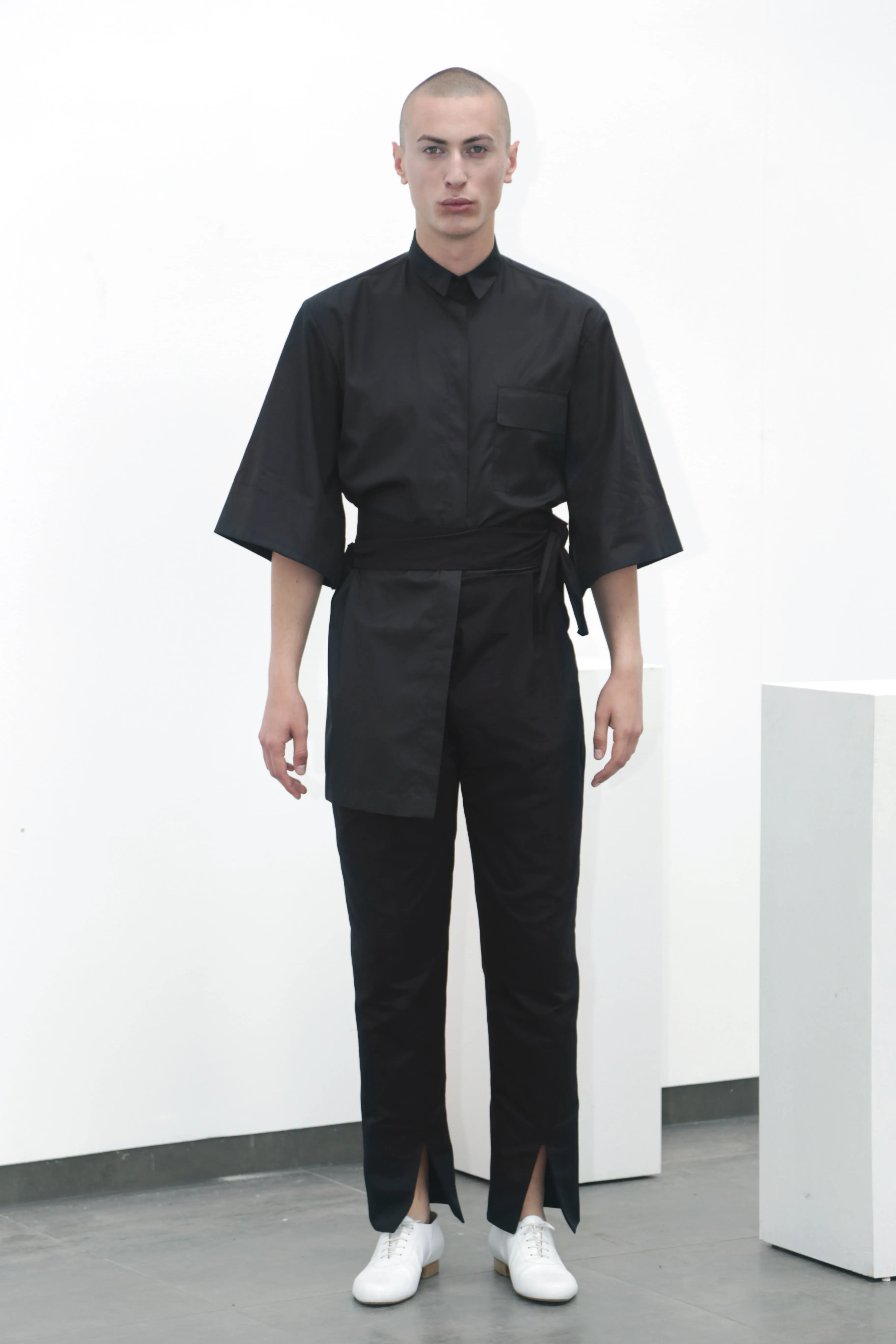 Black cotton belted trousers