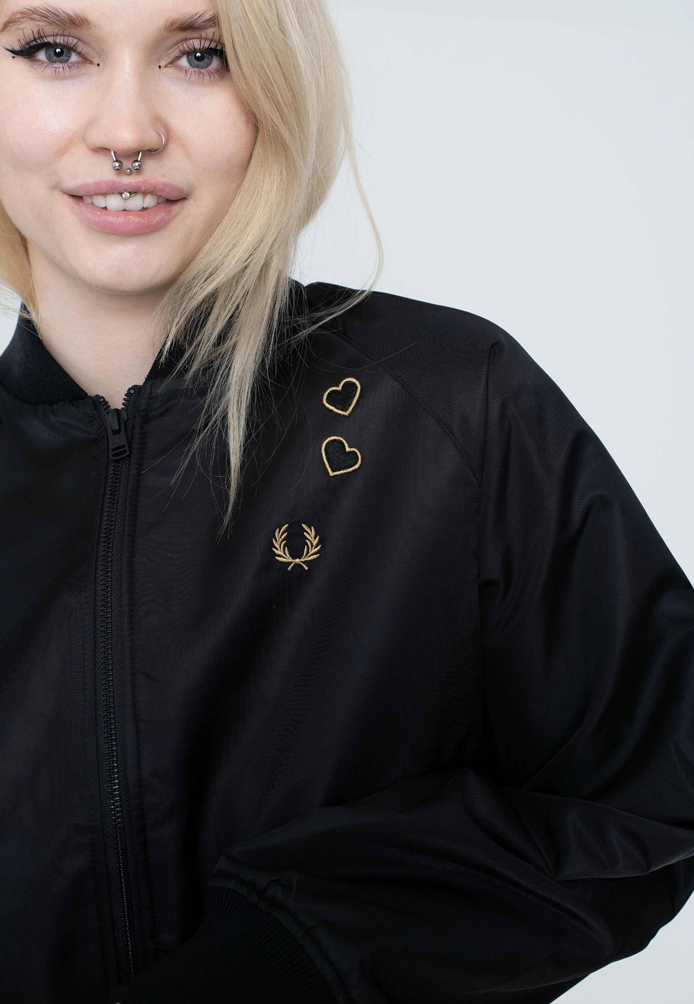 Fred Perry x Amy Winehouse - Embroidered Bomber Black - Jacket