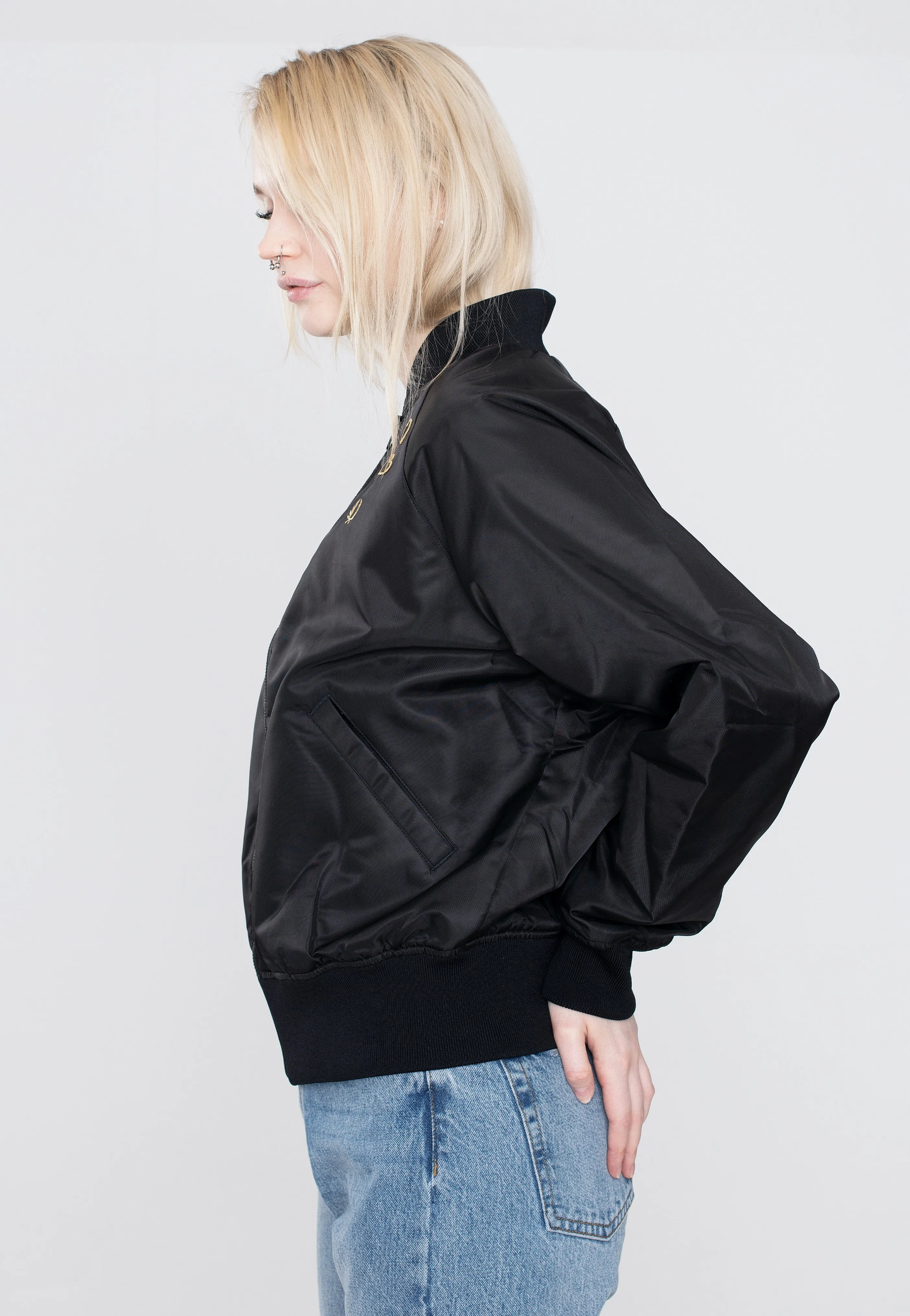 Fred Perry x Amy Winehouse - Embroidered Bomber Black - Jacket