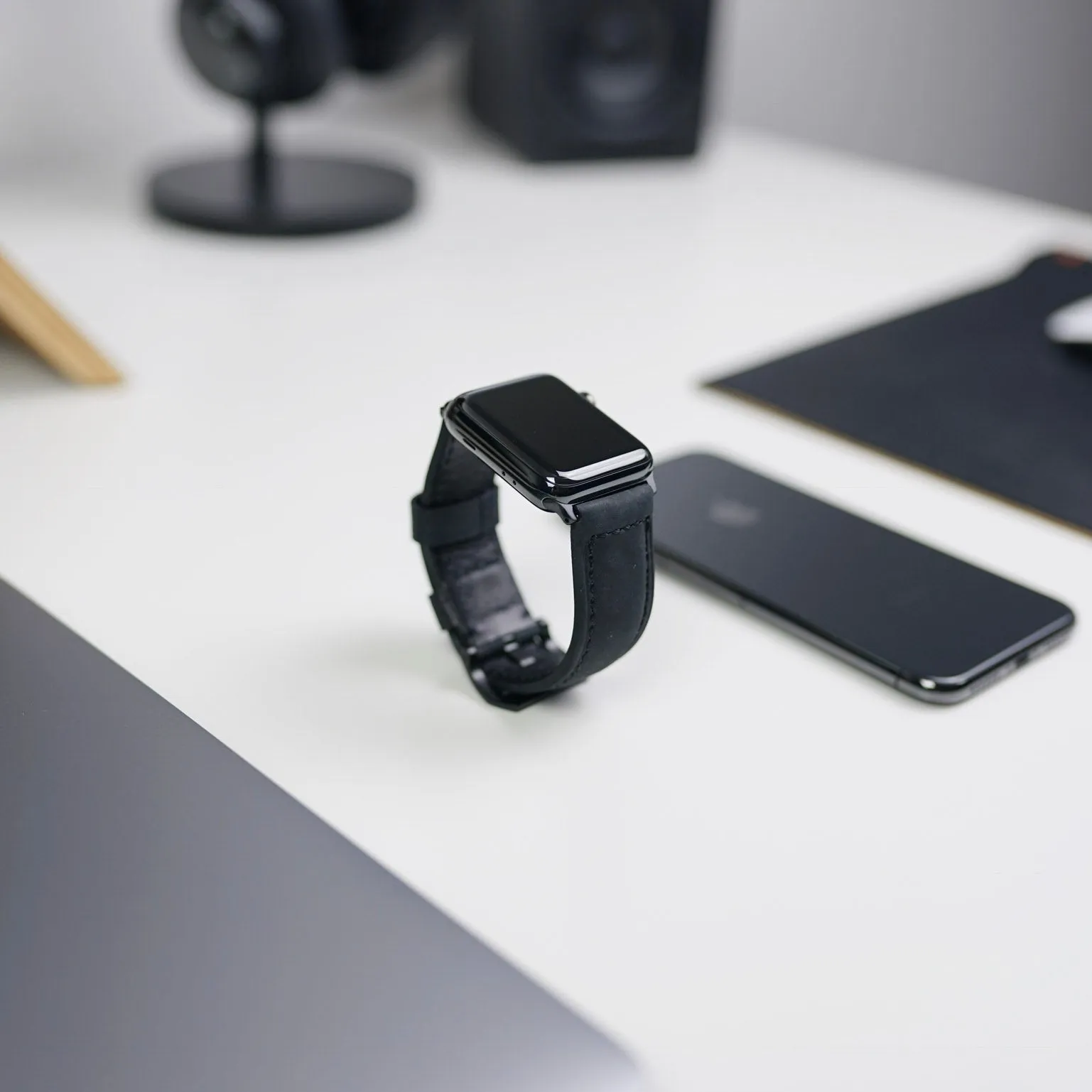 Leather Apple Watch Strap - Matte Black