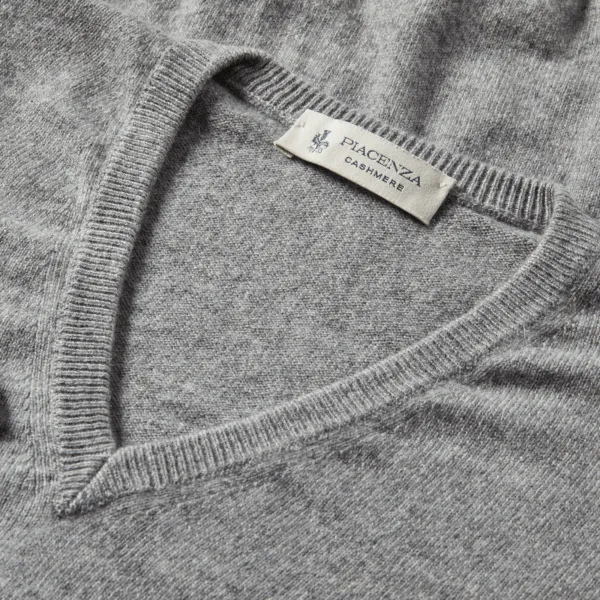 LUXE CASHMERE V NECK PULLOVER