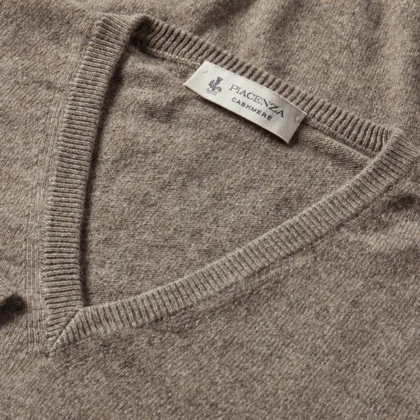 LUXE CASHMERE V NECK PULLOVER