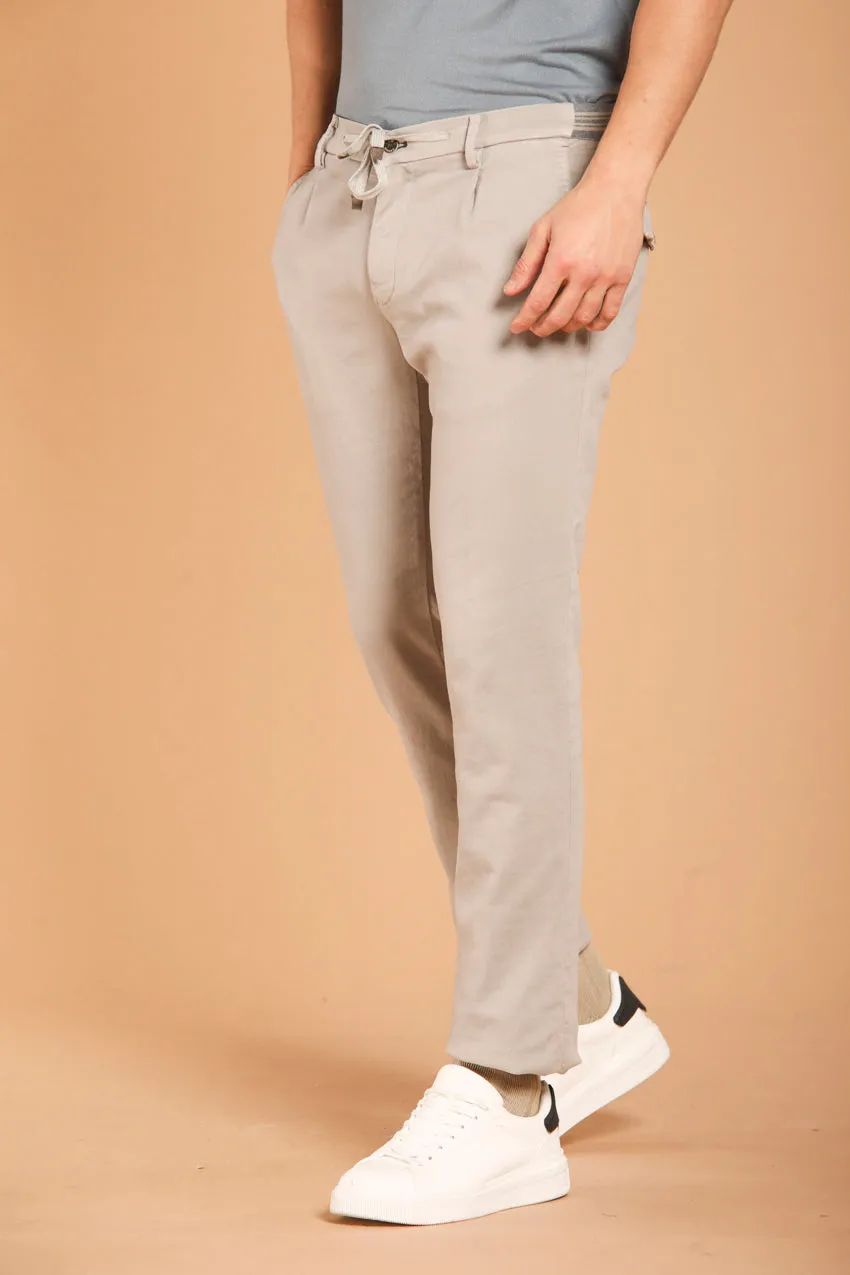 New York Golf 1 Pinces men's chino jogger pants in fleece with a regular fit