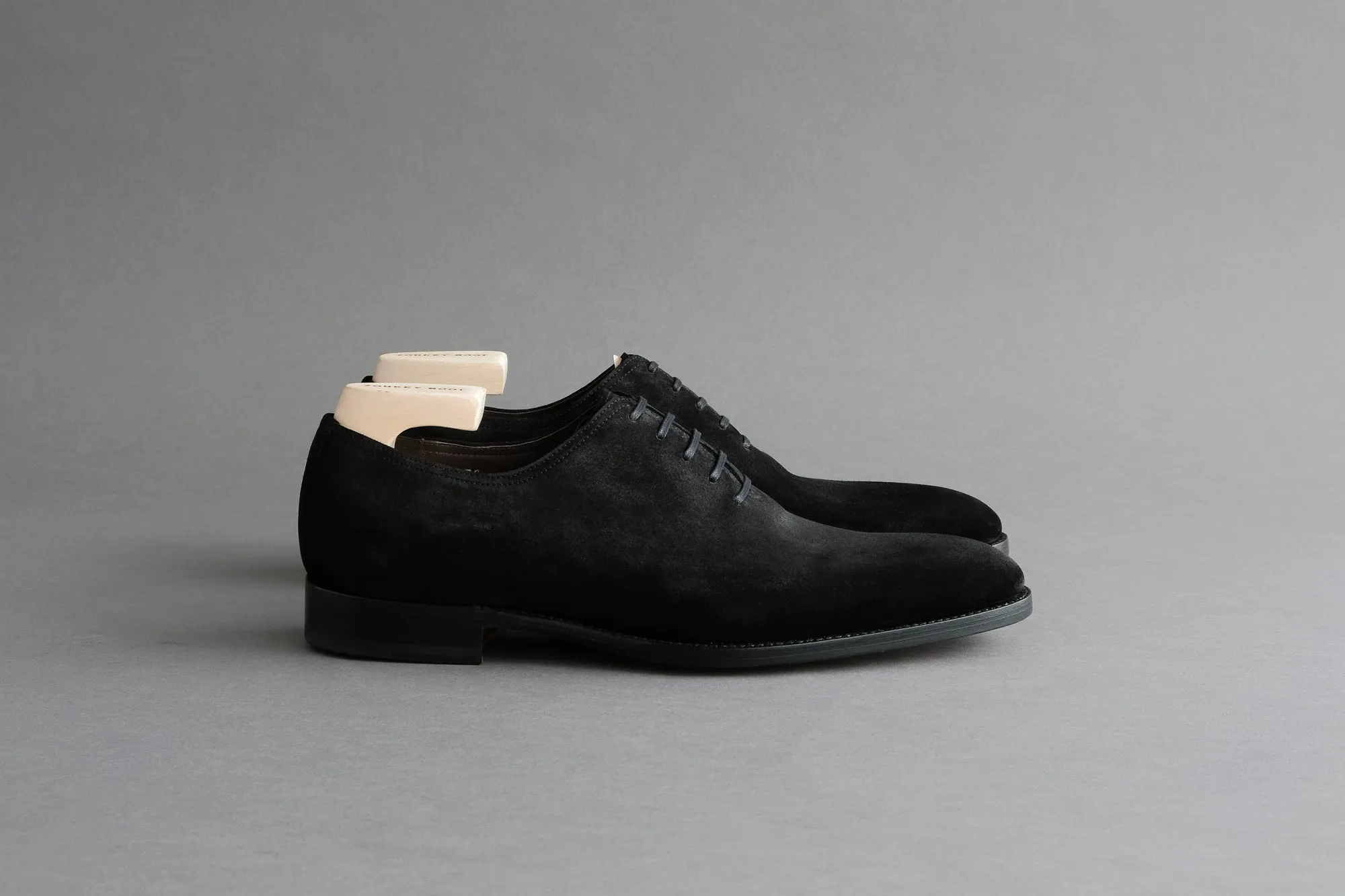 OneFourFour.Cristobal Wholecut Oxfords From Calf Suede