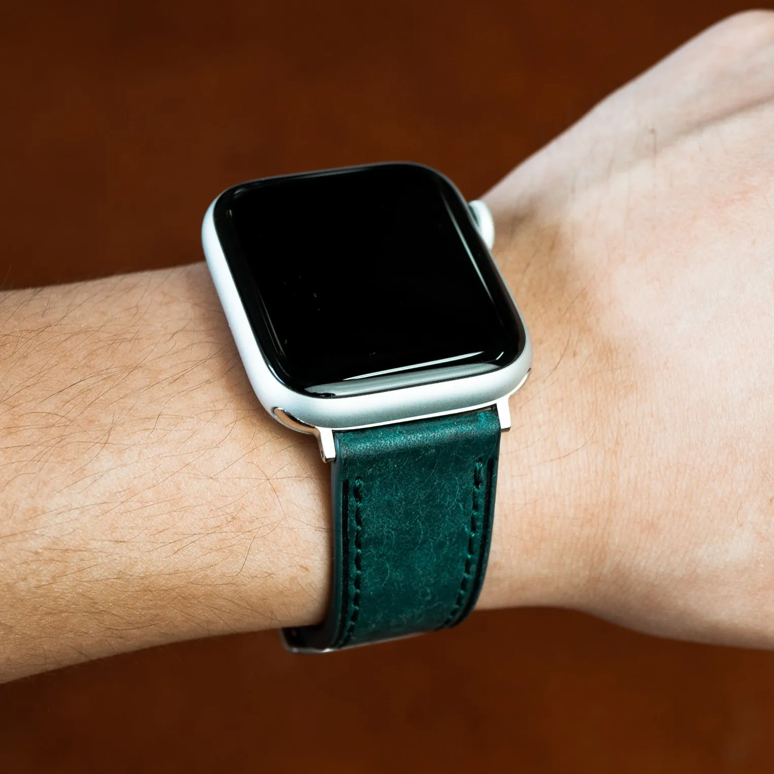 Signature Pueblo Leather Strap in Ortensia (Apple Watch)