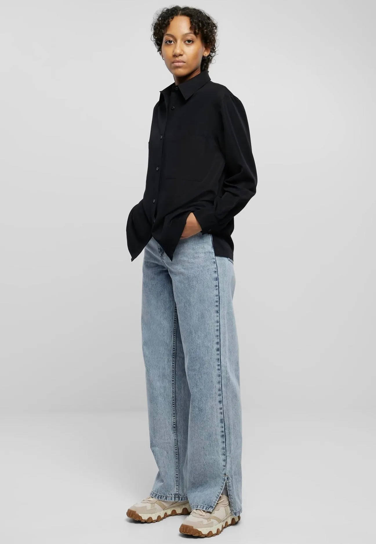 Urban Classics - Oversized Twill Black - Blouse