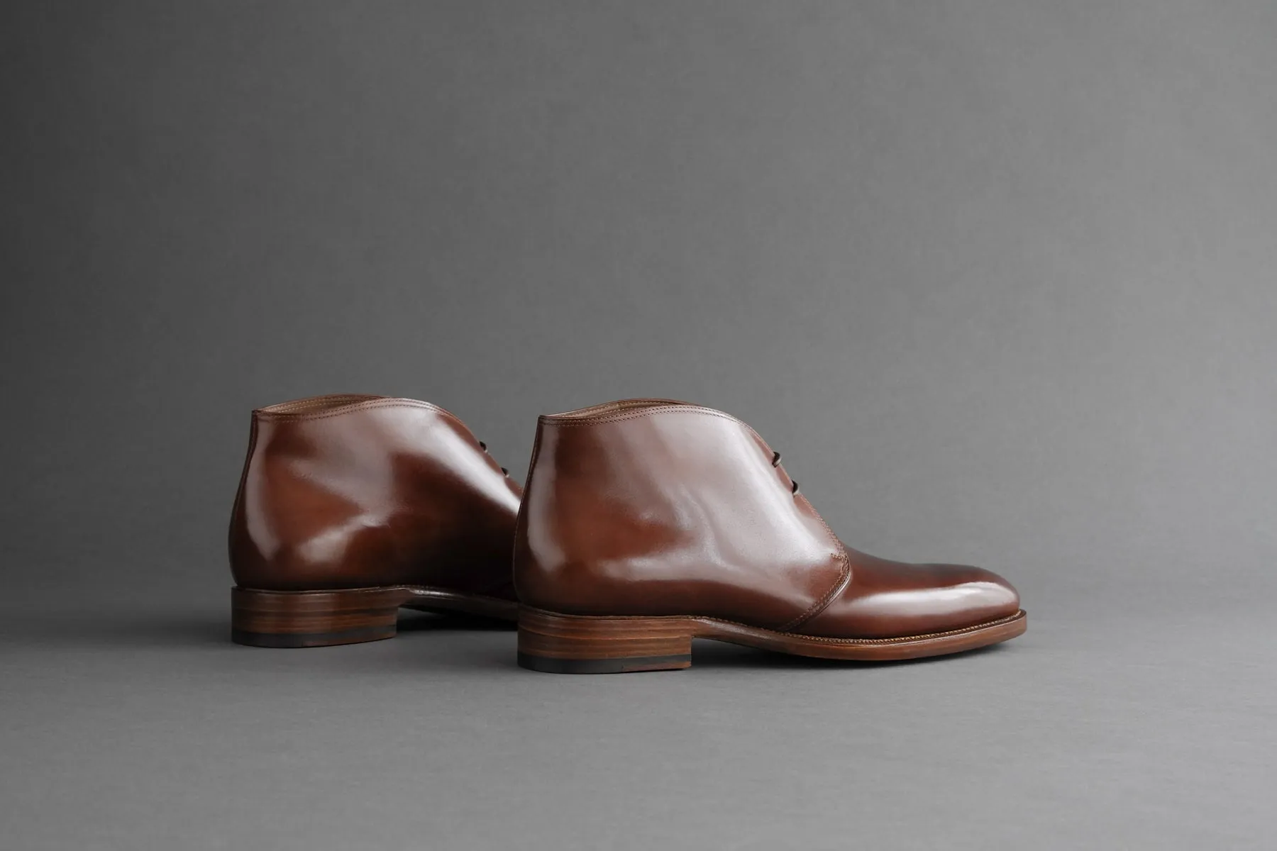 ZeroFiveFive.Toscano Two-eyelet Classic Chukka Boots