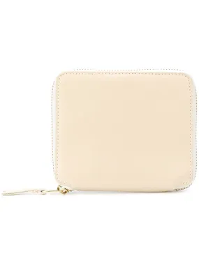 ZIP AROUND CLASSIC LEATHER WALLET